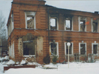 Келейный корпус с домовым храмом после пожара в 2000 году